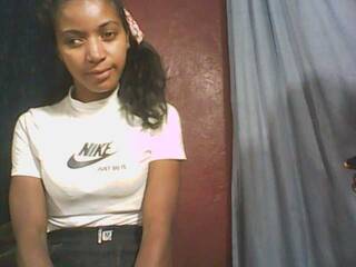 צ'אט וידאו ארוטי Tianah777