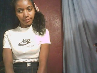 צ'אט וידאו ארוטי Tianah777