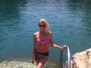 צ'אט וידאו ארוטי tina0208