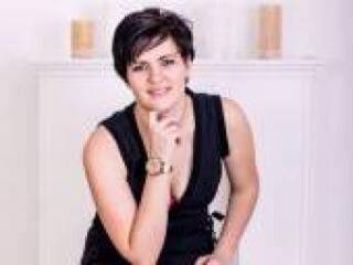 צ'אט וידאו ארוטי tinastars