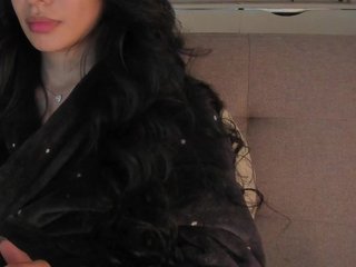 צ'אט וידאו ארוטי Tinny111