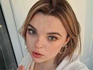 צ'אט וידאו ארוטי titexaaa