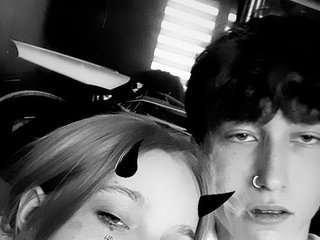 צ'אט וידאו ארוטי TitLili