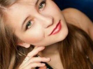 צ'אט וידאו ארוטי tlittlekiss