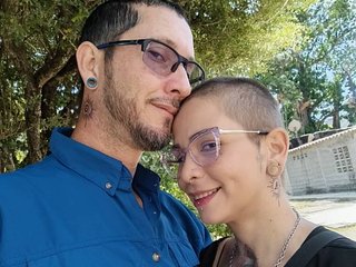 צ'אט וידאו ארוטי Tonydicking