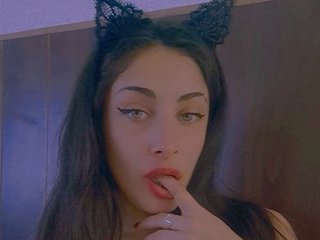 צ'אט וידאו ארוטי Trixibb