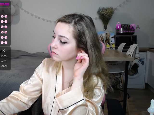 צילומי מסך משודרים TWINKLE--