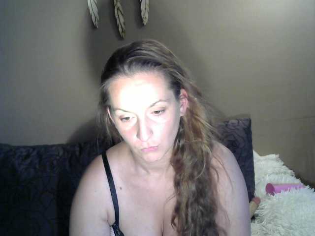 צילומי מסך משודרים TyraHash