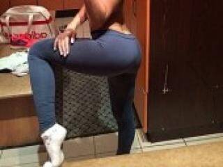 צ'אט וידאו ארוטי uliannak