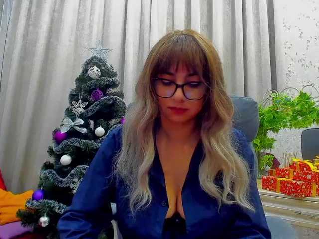 תמונות Ur-Angel today are happy day ) Check my tip menu and also games ) Also i can make show here ) snap 399 , boobs 99 , toples stay 3 min 222 and many another things ) Lets have fun