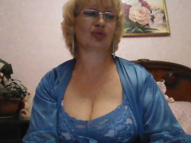 תמונות _mamasita_ Greetings, my dears: * Welcome im my room. I will be glad to your attention and gifts :)