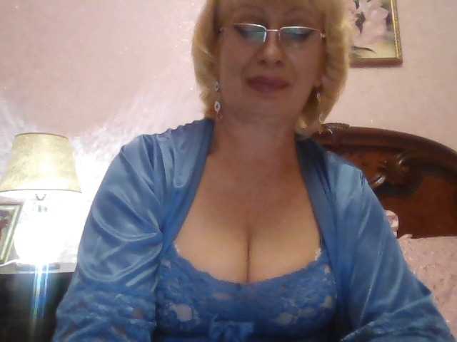 תמונות _mamasita_ Greetings, my dears: * Welcome im my room. I will be glad to your attention and gifts :)