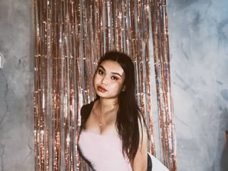 צ'אט וידאו ארוטי Urlovelypinayxx