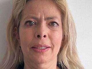 צ'אט וידאו ארוטי vale-milf