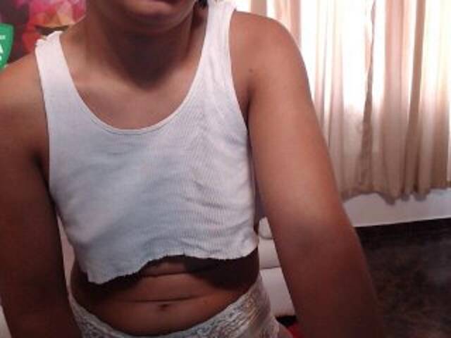 צילומי מסך משודרים ValenHilton