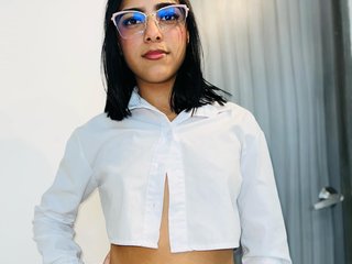 צ'אט וידאו ארוטי valentina18xx