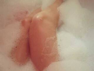 צ'אט וידאו ארוטי Nezabydka93