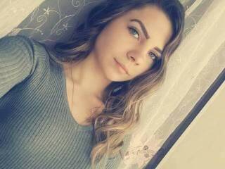 צ'אט וידאו ארוטי valeri835