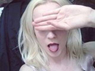 צ'אט וידאו ארוטי valleria07