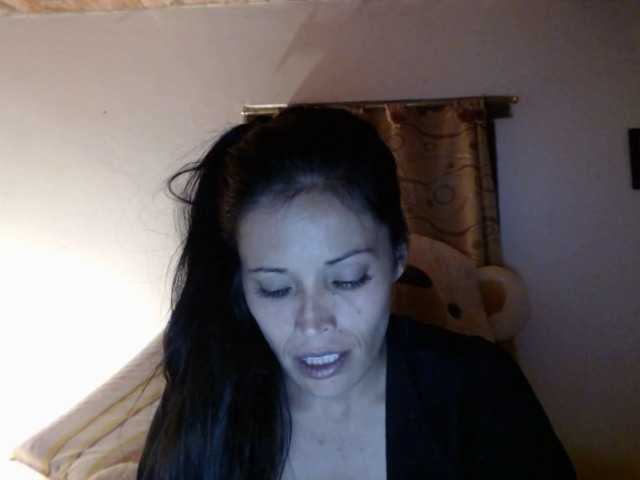 צילומי מסך משודרים VAMPIREHOT