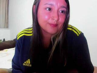 צ'אט וידאו ארוטי vanele