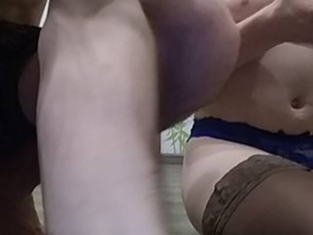 צילומי מסך משודרים VanessaNeon