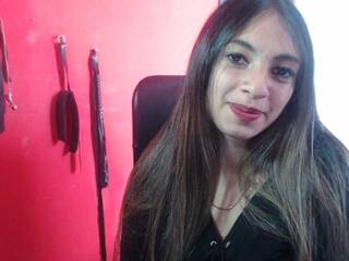 צ'אט וידאו ארוטי vayolet-777