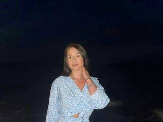 צ'אט וידאו ארוטי VelvetBabe