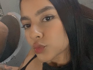 צ'אט וידאו ארוטי velvettangell