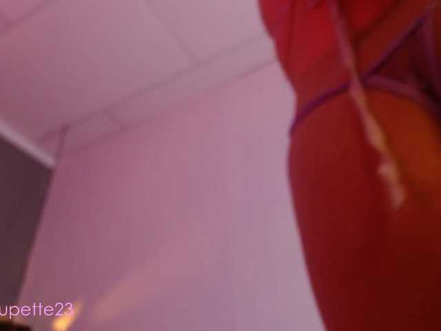 צילומי מסך משודרים VenusGinger