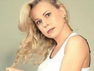 צ'אט וידאו ארוטי verginiaa