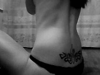 צ'אט וידאו ארוטי vesperlynd