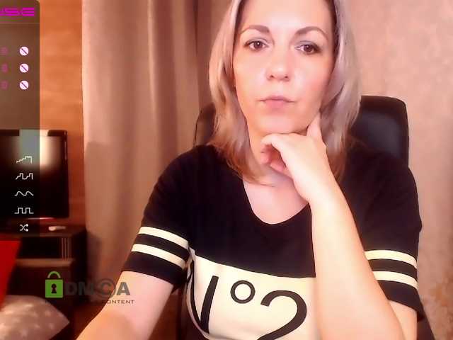 צילומי מסך משודרים VickiSecret