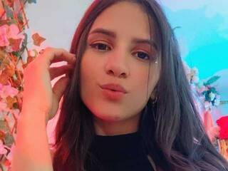 צ'אט וידאו ארוטי VickyMiller