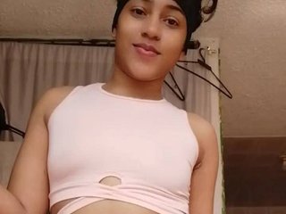 צ'אט וידאו ארוטי vickysex77