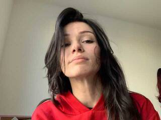 צ'אט וידאו ארוטי VictoriaMiss