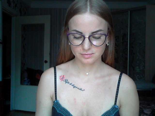 צילומי מסך משודרים Vika69Vika