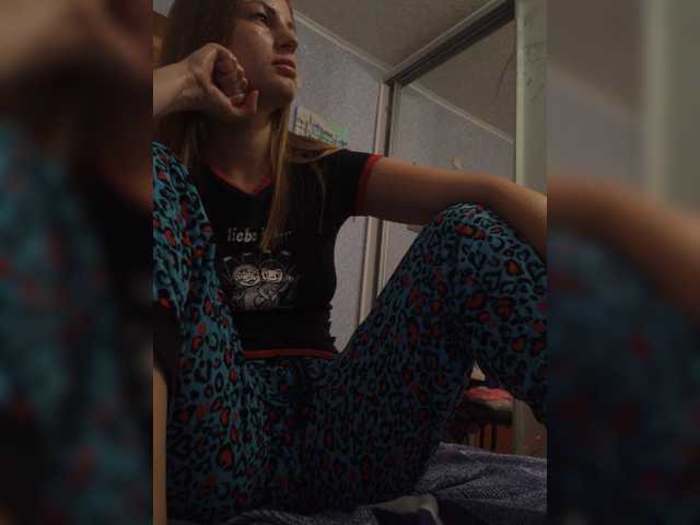 צילומי מסך משודרים Vika69Vika