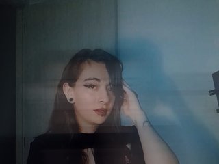 צ'אט וידאו ארוטי Violet-wish