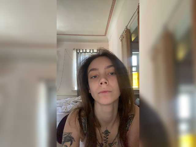 צילומי מסך משודרים Violeta