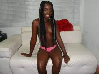 צ'אט וידאו ארוטי violetharris