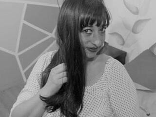 צ'אט וידאו ארוטי VioletHarris5