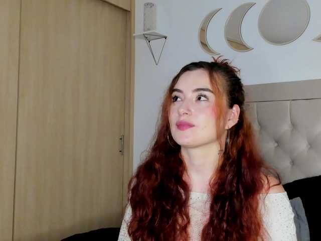 צילומי מסך משודרים violetwatson-