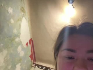 צ'אט וידאו ארוטי ViollaSweetA