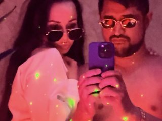צ'אט וידאו ארוטי VIP17CoupleDream