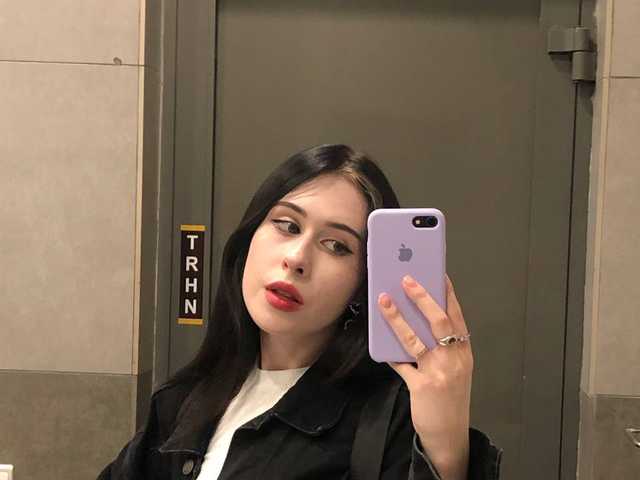 תמונה של הפרופיל VirginiaLee