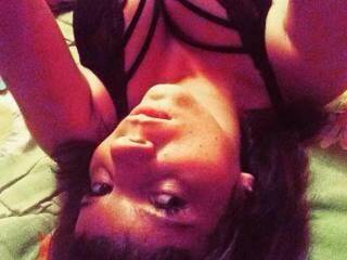 צ'אט וידאו ארוטי virginiatv