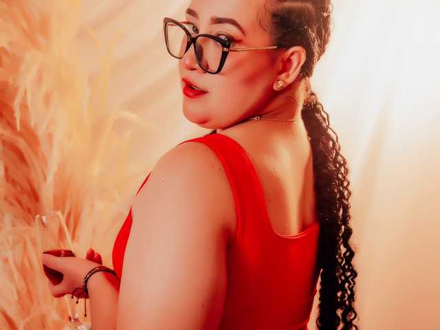 תמונה של הפרופיל VivianneHart