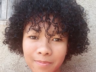 צ'אט וידאו ארוטי Volazara