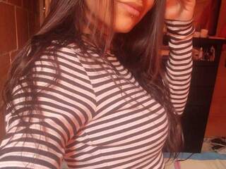 צ'אט וידאו ארוטי wendymg